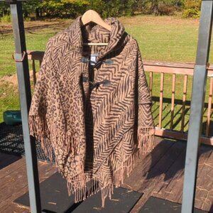 Accessory St Hooded Cape Animal Print One Size Mobwife Sharktooth Buttons Fringe